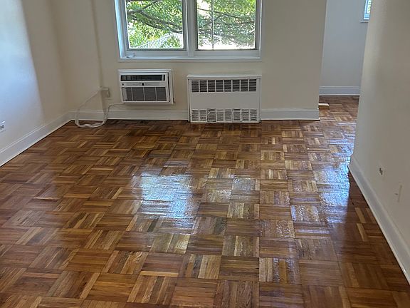 3rd image of 3323 Nostrand Ave APT 1D