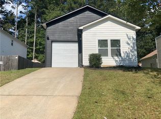 1094 Amberglade Way, Douglasville, GA 30134