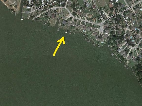 3rd image of 713 Aqua Vista Dr