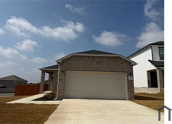 2429 Corinthus Bnd — Photo 2