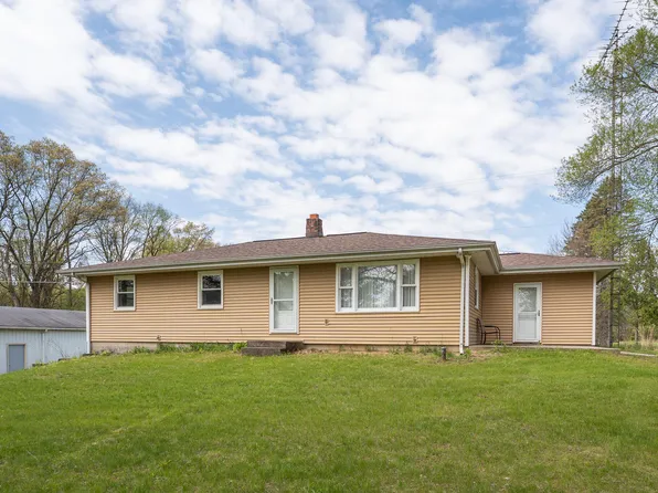 7222 S 3rd St, Mattawan, MI 49071