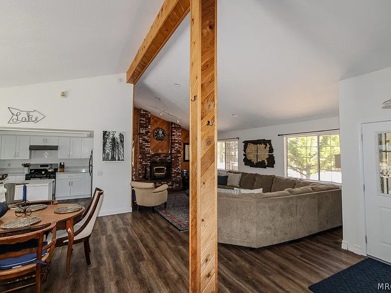 42109 Evergreen Dr — Photo 4