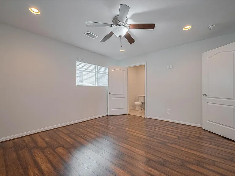 5333 Richmond Ave #25 — Photo 13