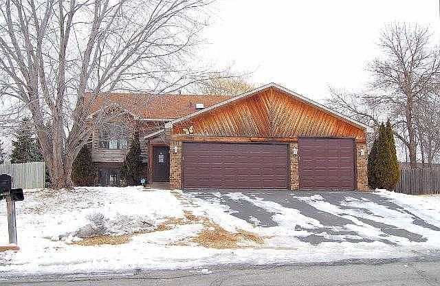 1st image of 1904 Black Hills Dr