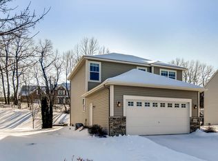 2425 Stonecrest Path NW, Prior Lake, MN 55372