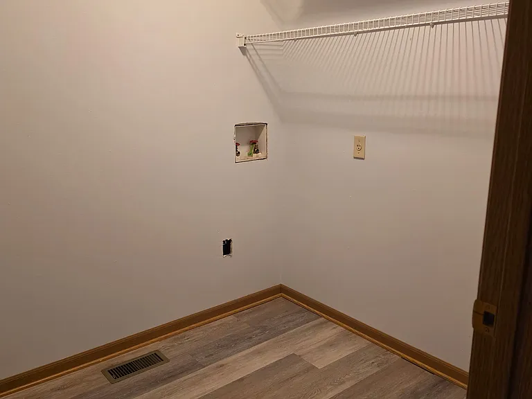 8993 Refugee Rd NW #8993 — Photo 11