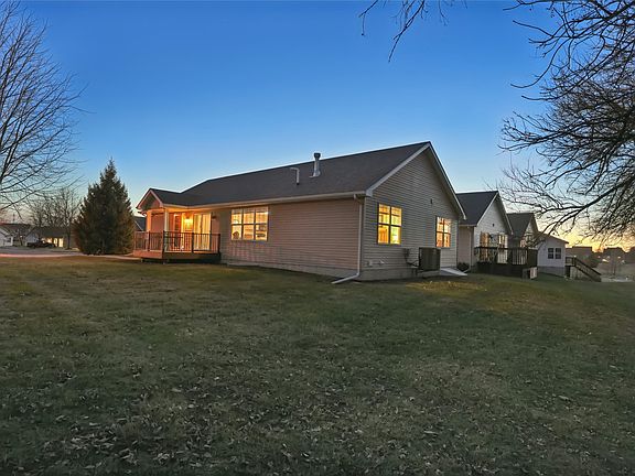 4th image of 10011 N Glenstone Ct
