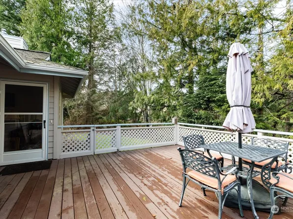 2104 Creekside Circle, Anacortes, WA 98221
