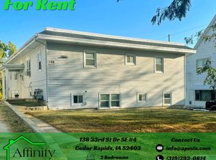 138 33rd Street Dr SE #4, Cedar Rapids, IA 52403