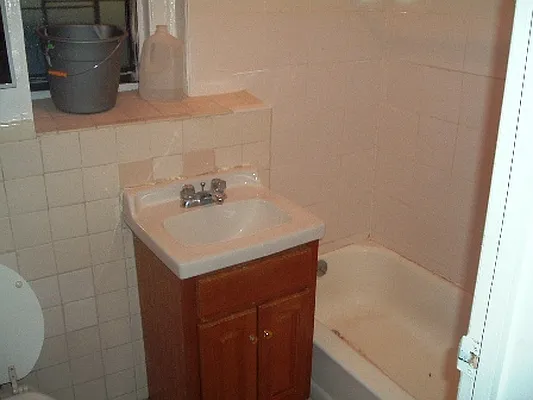 Rented by Level Group | media 20