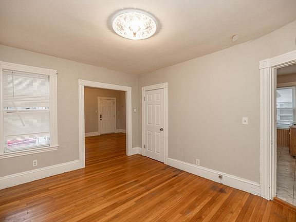 5th image of 79 West St #1