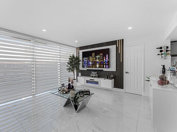 3rd image of 13835 SW 84th St #503