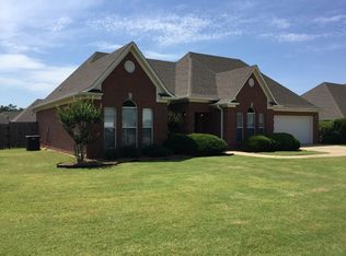 1014 Scarlett Dr, Oxford, MS 38655