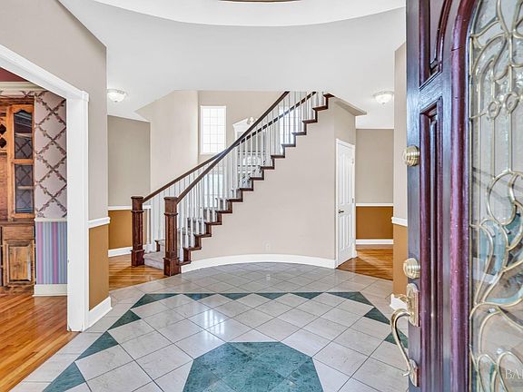 5th image of 4084 Marcas Street