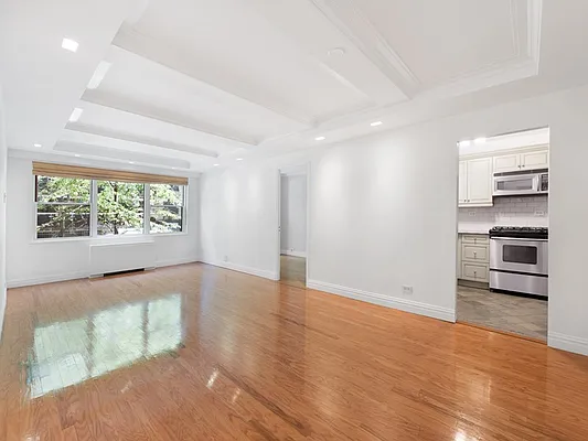 Sold by Sotheby's International Realty | media 9