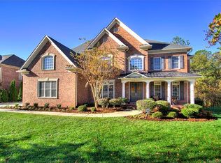 2208 Highland Forest Dr, Waxhaw, NC 28173