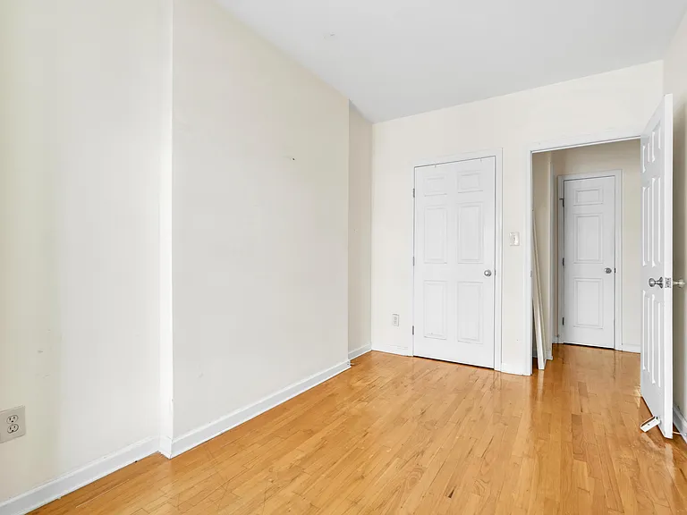 282 Saint James Pl #3 — Photo 21