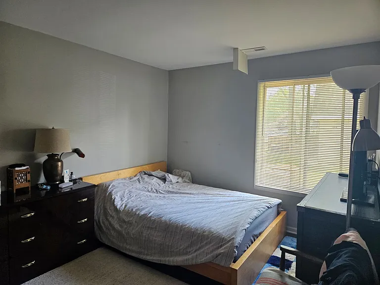 4424 Euclid Ave #1A — Photo 9