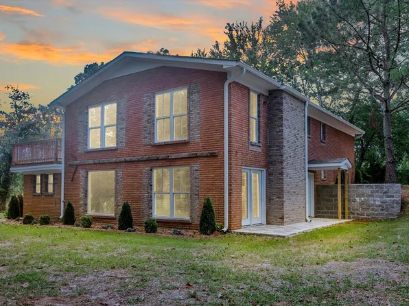 375 Kee Ln, Camden, TN 38320
