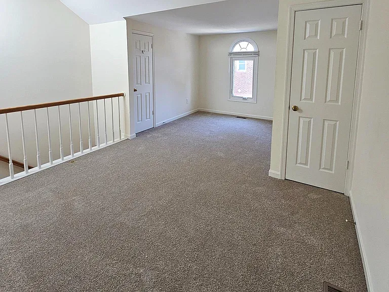 1119 N Stuart St #B — Photo 25