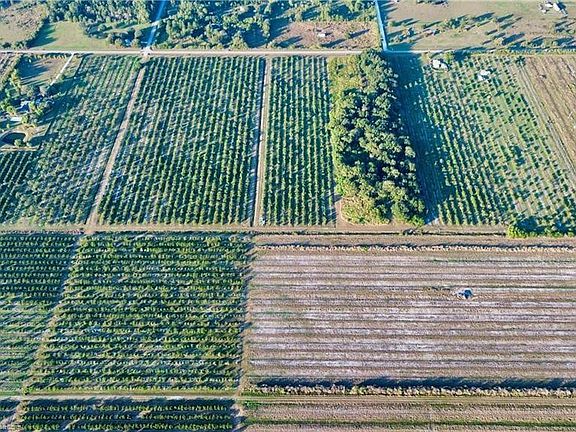 3rd image of 1050 Arbuckle Creek Road