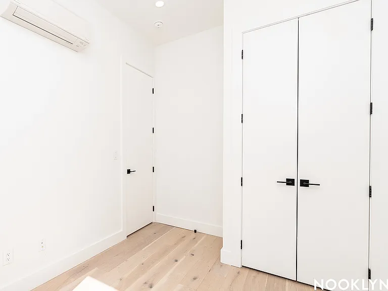 485 Tompkins Ave #2A — Photo 14