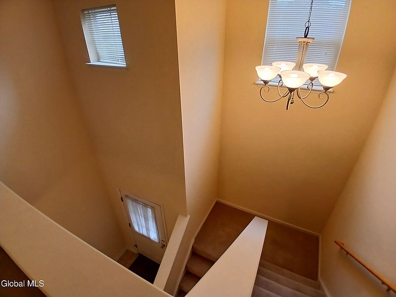 4th image of 84 Annabelle Place