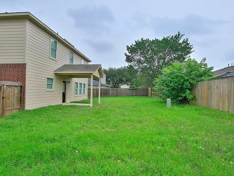 20102 Glacier Falls Dr — Photo 42