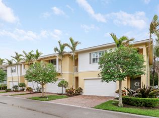 5242 Cambridge Court, Palm Beach Gardens, FL 33418