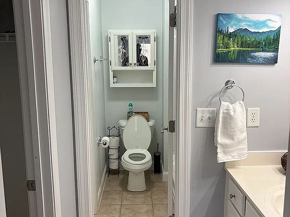 4th image of 5516 Ridgemoor Dr