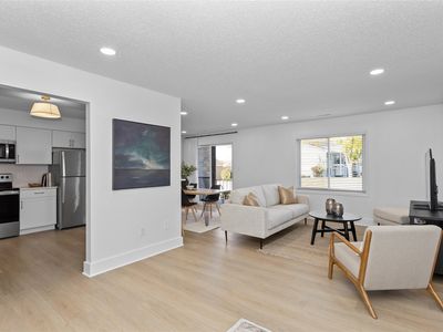 4865 Woodland Ave UNIT 1, West Des Moines, IA, 50266