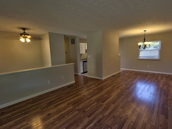 4th image of 3373 Northway Dr