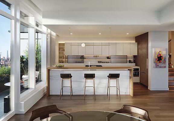2nd image of 202 Broome St Penthouse B