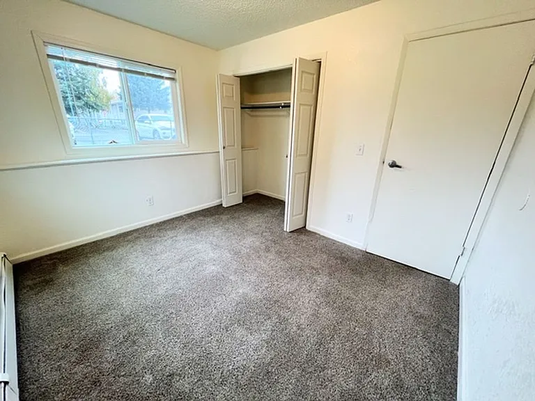 1555 Latouche St — Photo 19