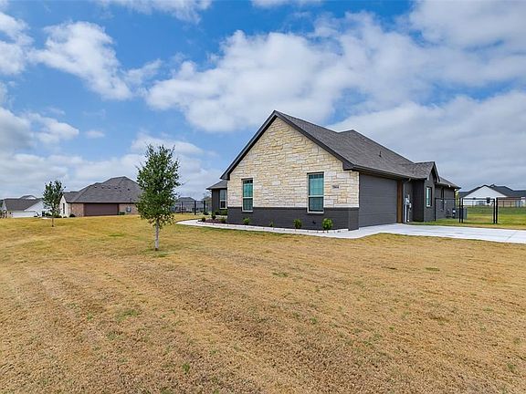 2nd image of 7904 County Road 1006
