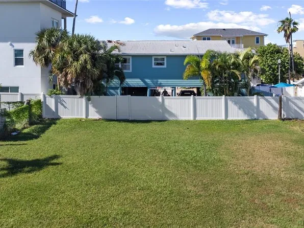18018 4TH STREET E LOT 13, REDINGTON SHORES, FL 33708