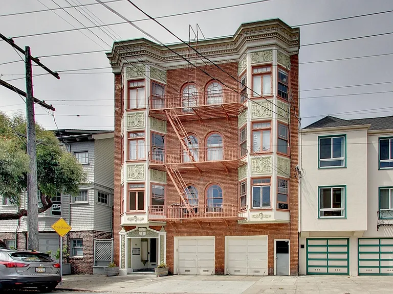 221 24th Ave #104 — Photo 30