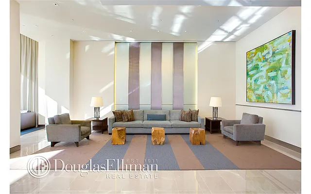 Rented by Douglas Elliman | media 16