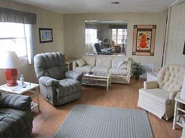 4th image of 783 Londra Dr