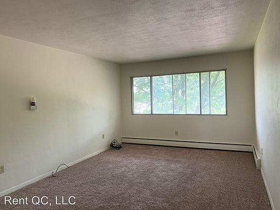 3rd image of 1006 18th Street A APT 6