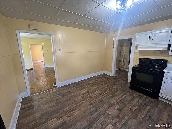 3rd image of 1005 West St
