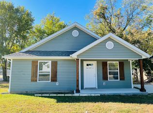 1216 Central St E, Joplin, MO 64801