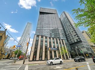 60 Shuter St #817, Toronto, ON M5B 1B1