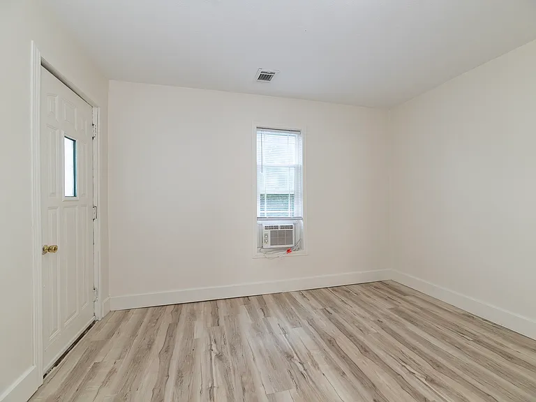 1036 Jackson St NW #2 — Photo 13