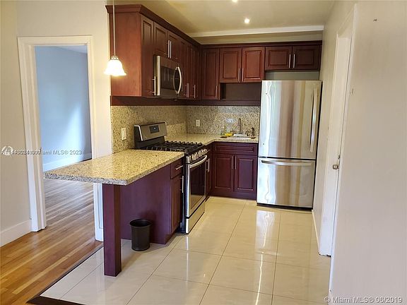 2nd image of 10076 E Bay Harbor Dr #76C