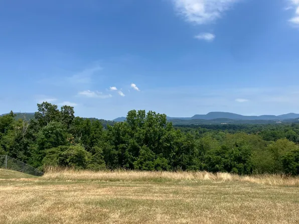 1000 Shenandoah Rd, Lexington, VA 24450