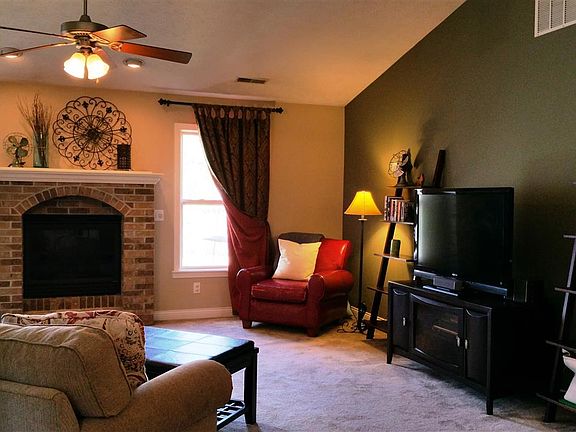 4th image of 1816 Kyverdale Dr