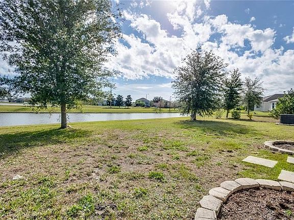 4th image of 2347 Crosston Cir