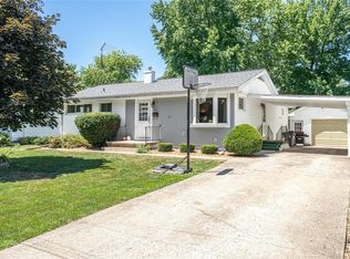 5 Circle Dr, Litchfield, IL 62056