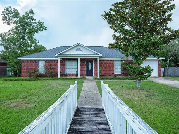 7542 Willard Drive W, Theodore, AL 36582